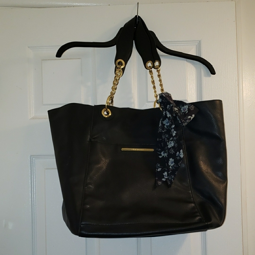 Steve Madden Black Tote with Gold Chain